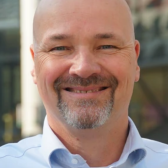 pasfoto mark de buck